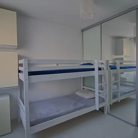 Le Lavezzi 4 Personnes * Ajaccio (Corsica)